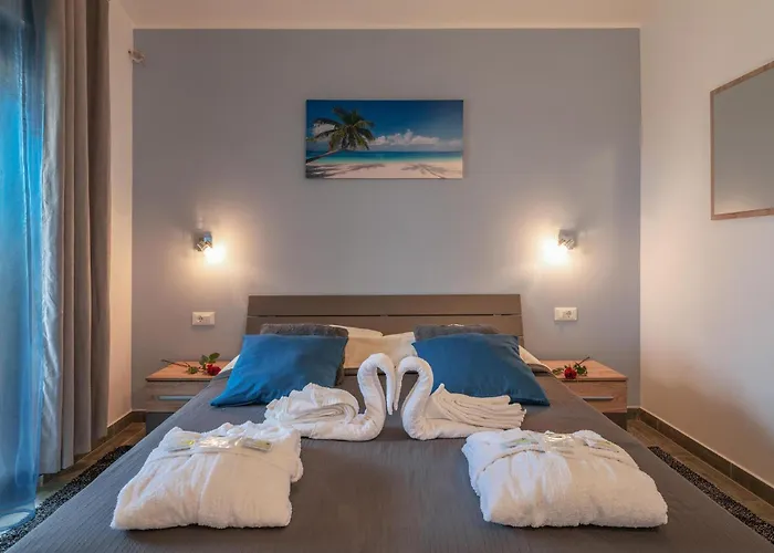 3 Bedroom Lovely In Barbariga