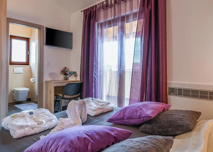 3 Bedroom Lovely In * Barbariga
