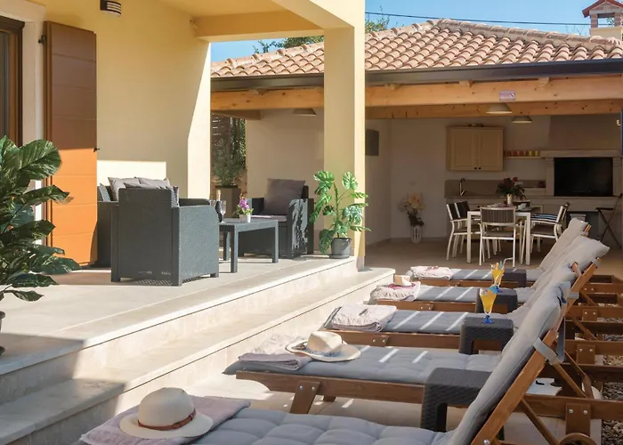 3 Bedroom Lovely In Vakantiehuis