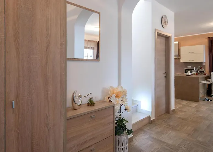 3 Bedroom Lovely In *