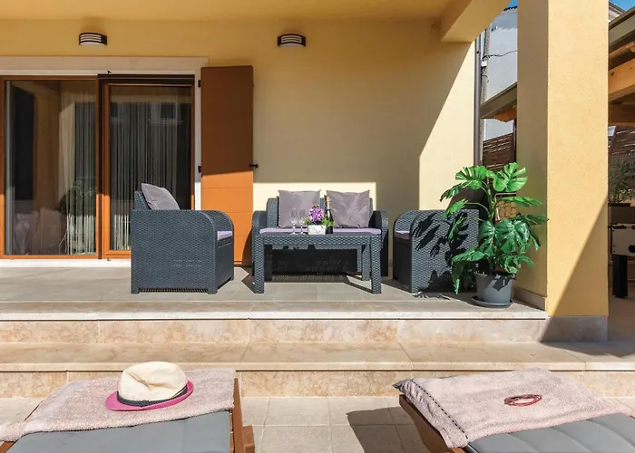3 Bedroom Lovely In